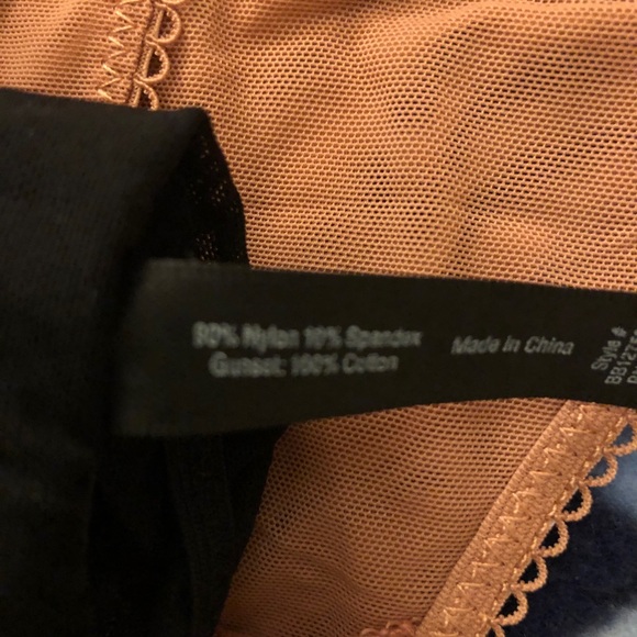 ***SOLD***5 Assorted BootayBag Undergarments - Picture 15 of 15